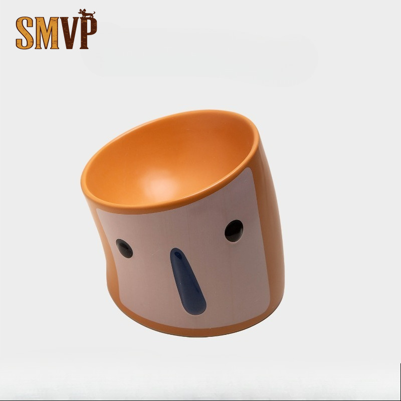 Elevated Ceramic Cat Bowls Tilted Food - セラミック製、傾斜設計の高さ調整可能なペット用食器。かわいい漫画風のフクロウのデザイン。猫や犬の餌や水を入れるのに適しており、首への負担を軽減し、滑り止め加工が施されているため、ペットが安全に食事をできる。耐久性に優れている。
