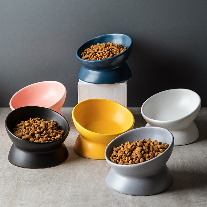 Elevated Ceramic Cat Bowls Tilted Food - 高さのある猫用ボウル 小型犬用 15 ° 傾斜した上げ底のフードフィーディングディッシュ セラミックスタンドフィーダー