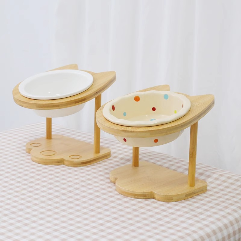 可愛い傾斜式猫用ボウル、竹製木製スタンド付きセラミック製フィ - Elevated Ceramic Cat Bowls Tilted Food のレビューと価格